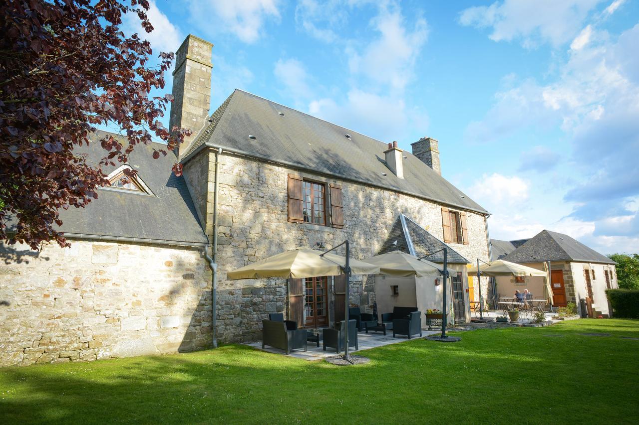 Logis Hotel Restaurant Manoir De L'Acherie Sainte-Cécile المظهر الخارجي الصورة